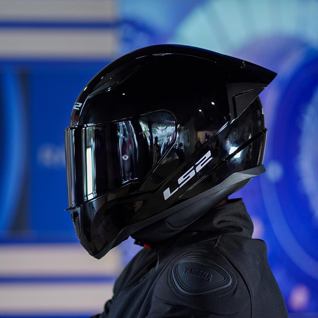 Ls2 rapid 2 race parlak siyah kask ve şeffaf vizör - ride4moto LS2 Rapid 2 Race Parlak Siyah Kask ve Şeffaf Vizör - Görsel 2